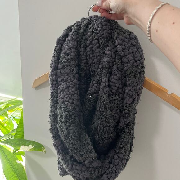 Women's Gray Fuzzy Infinity Scarf - Picture 2 of 3